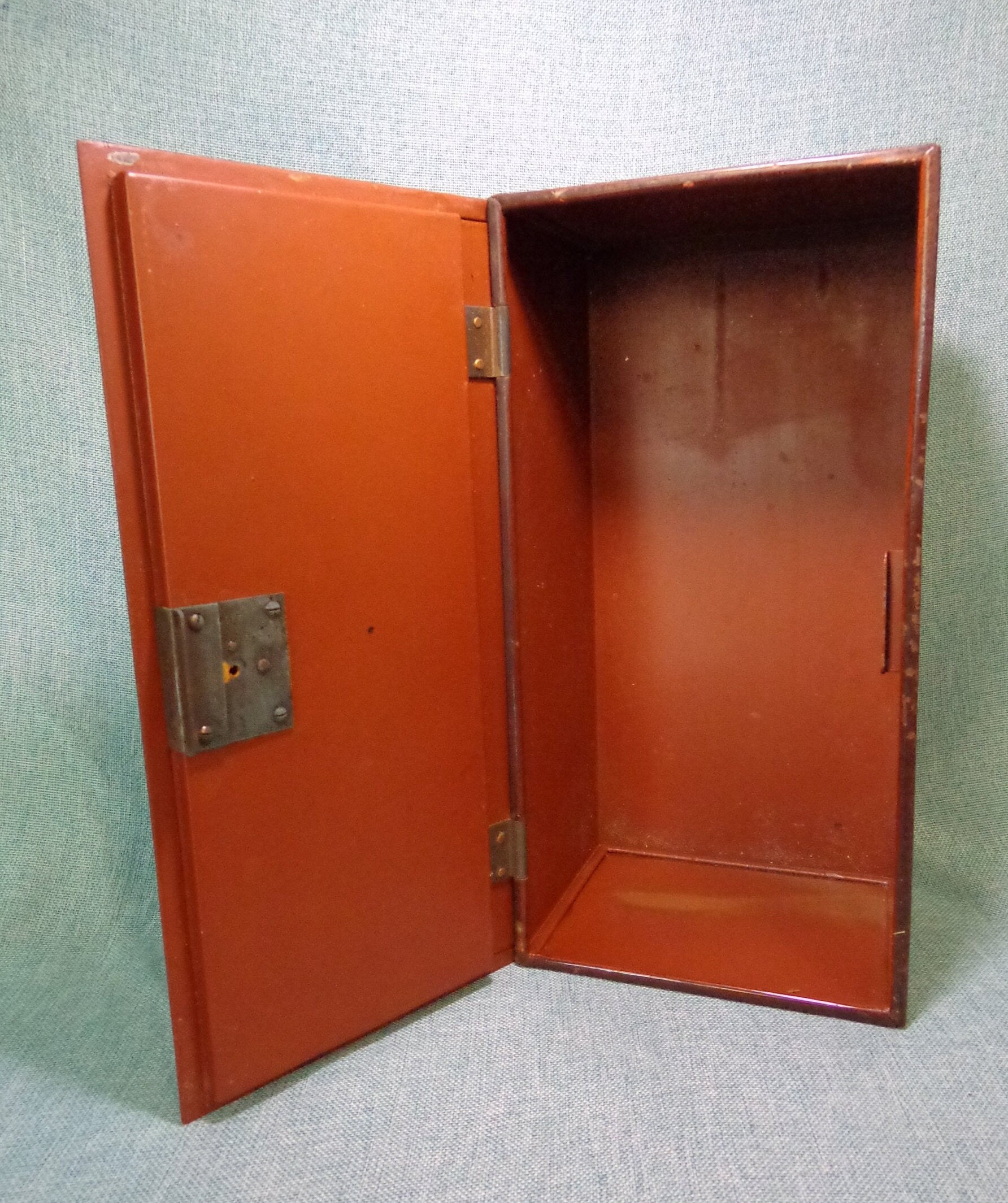 Vintage Jamestown Art Metal Strong Box Vintage Metal Cash and Etsy