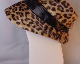 Vintage Betmar Faux Leopard Hat with Leather Band, Vintage Faux Animal Print Bucket Hat, New York