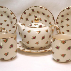 Vintage Royal Albert Old Country Roses Classic II Teapot Set, Royal Albert Teaset, Teapot, 6 Cups and Plates