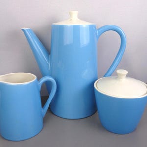 Vintage Mid Century Modern &quot;Blue Heaven&quot; Coffee Pot, Sugar Bowl and Creamer, Set of 3