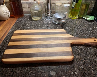 ASH & Walnut Cutting Board, Butcher Block Style Cutting Board with Off Set Handle