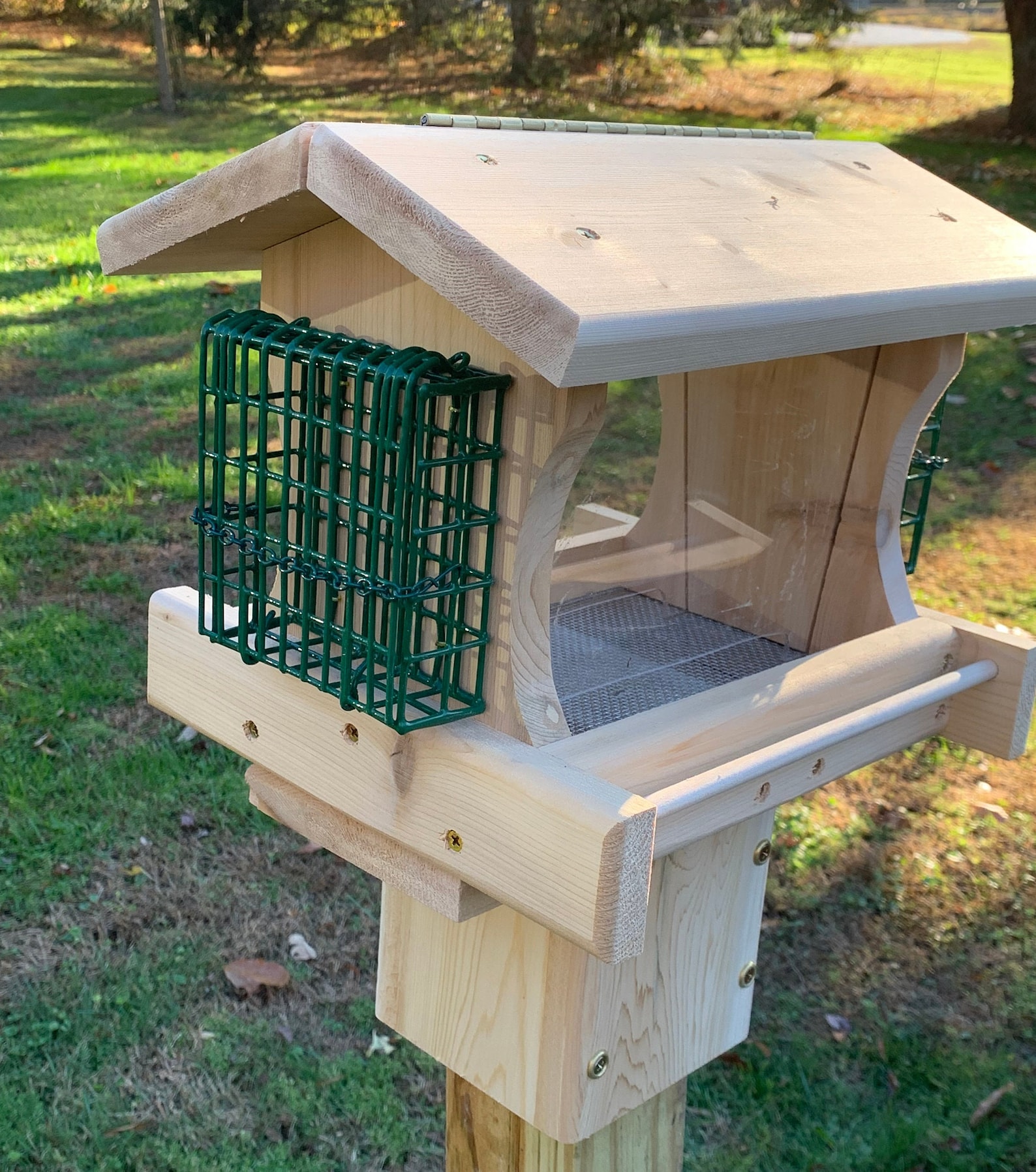 Post Mount Bird Feeder, Large Cedar Bird Feeder With Suet Baskets,large