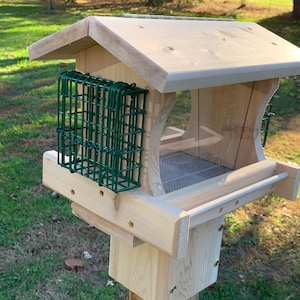 Post Mount Bird Feeder, Large Cedar Bird Feeder With Suet Baskets,Large Bird Feeder,Suet Feeder