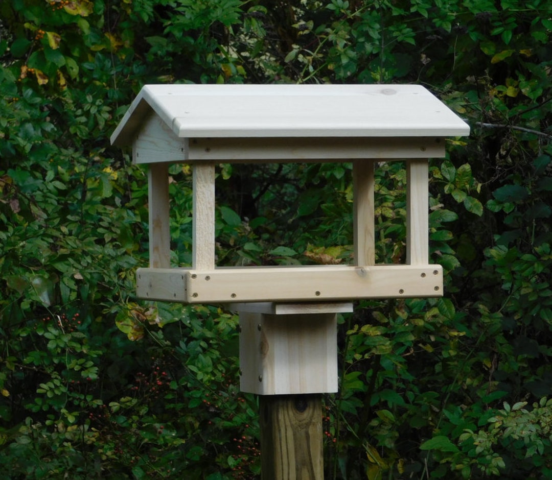 Cedar Large Fly Through Bird Feeder ,post Mount or Pole Mount Bird