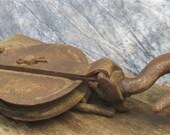 Cast Iron Industrial Age Pulley Hook Rustic Farm Beam Hay Trolley Vintage a, Farm Pulley, Vintage Pulley, Rustic Decor, Farm House Decor