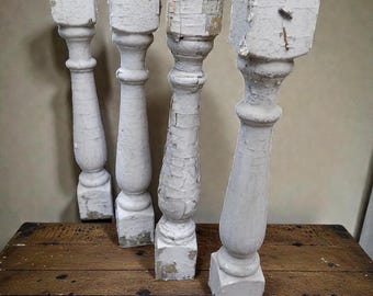 4 balaustres de madera blanca, husillos recuperados, poste de porche, moldura de casa j
