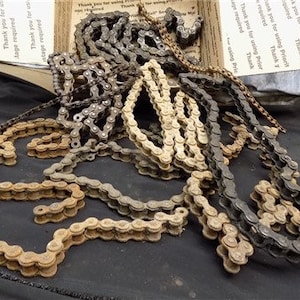 Sections Old Rusty Thick Chain Salvaged Iron Barn Find Metal Art Steampunk b