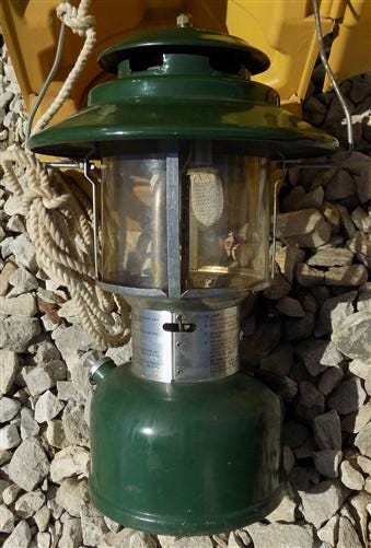 1976年製 コールマン ランタン ビッグハット モデル228J、クラムシェル