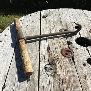 Rustic Hay Baling Hook, Primitive Amish Farm Country Tool, Farmhouse Decor Hay Hook, Baling Hook, Amish Hook, Farm Hook, Farmhouse