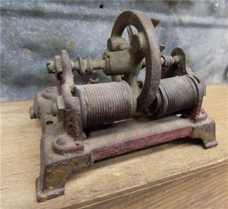 H-K Toy Electric Motor Style L Magnetic Jenson Weeden Steam Engine Vintage Miniature Metal