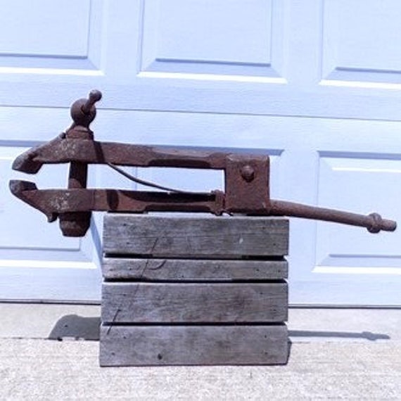 Blacksmith Post Vise Cast Iron Vintage Tool Anvil Amish | Etsy