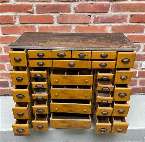 Whatchmaker Bench Watchmaker Bench, Vintage Jewelers Workbench, Entry Hall Table ...