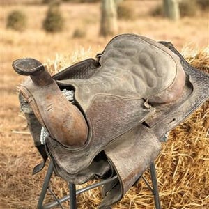 Vintage Basket Weave Tooled Leather Horse Saddle, Western Ranch Farm Decor H, Decorative Horse Saddle, Vintage Western Leather Saddle