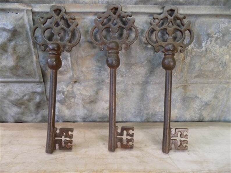Victorian Style Cast Iron Skeleton Key - Large, Antique Patina Finish, Collector's Item Or Gift