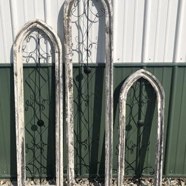 Set 3 Black White Gothic Arched Window Frames, Wood Metal Architectural Frames, Wall Decor Set, Rustic Farmhouse Wall Art, Shabby Chic