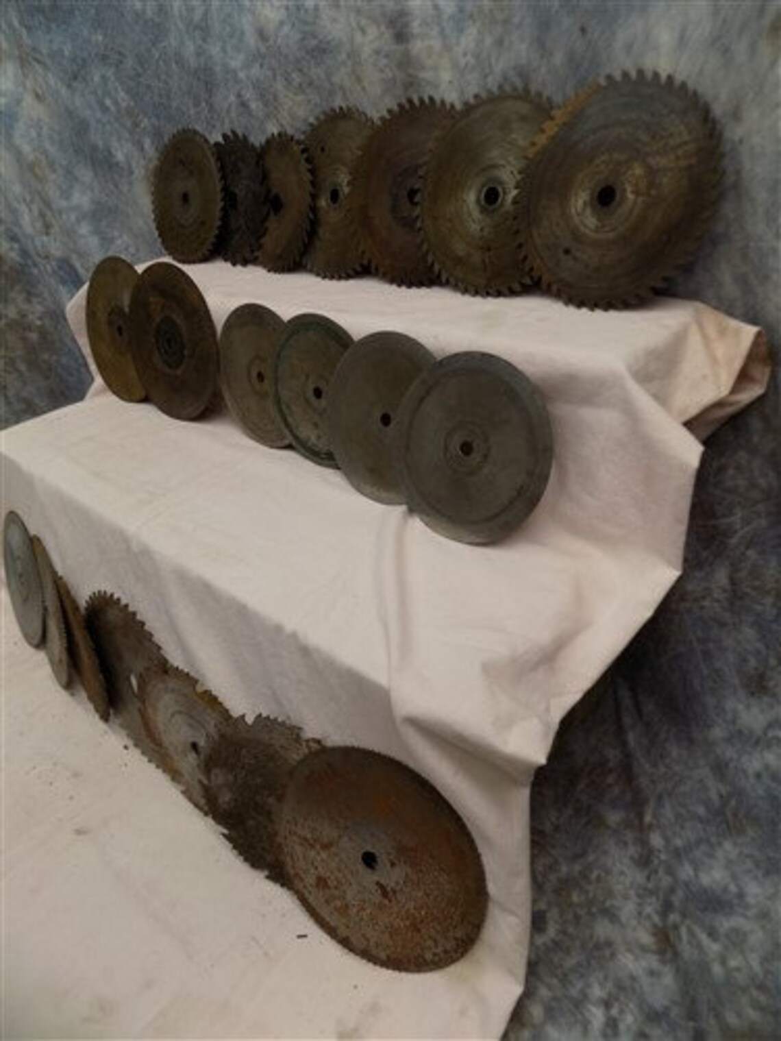 20 Circular Buzz Saw Blades Vintage Saw Mill Industrial Age Etsy