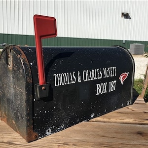 Classic Metal US Mailbox Country Road Farm House Old School Vintage Postal A31, Farmhouse Mailbox, Vintage Mailbox, Rustic, Mailbox