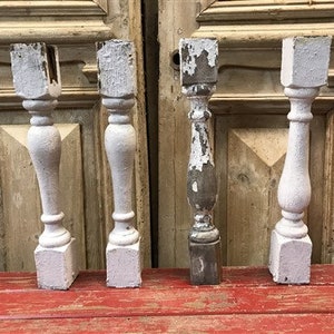 4 Balusters Painted Wood Architectural Salvage Spindles Porch House Trim Y, Vintage Wood Spindles, Wooden Balusters, Rustic Farmhouse