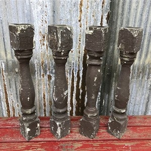 4 Balusters Painted Wood Architectural Salvage Spindles Porch House Trim R, Vintage Wood Spindles, Wooden Balusters, Rustic Farmhouse