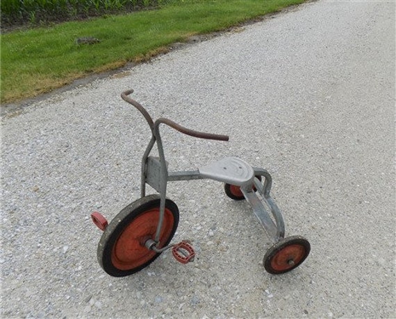 Angelus Trike, Metal Tricycle Trike Bike, Vintage Scooter, Childs Pedal  Toy, Aluminum Metal Seat, Ride on Toy, Los Angeles California - Etsy