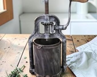 Hibbard Spencer Bartlett 6 Qt lard Press Sausage Stuffer Enterprise Fruit B
