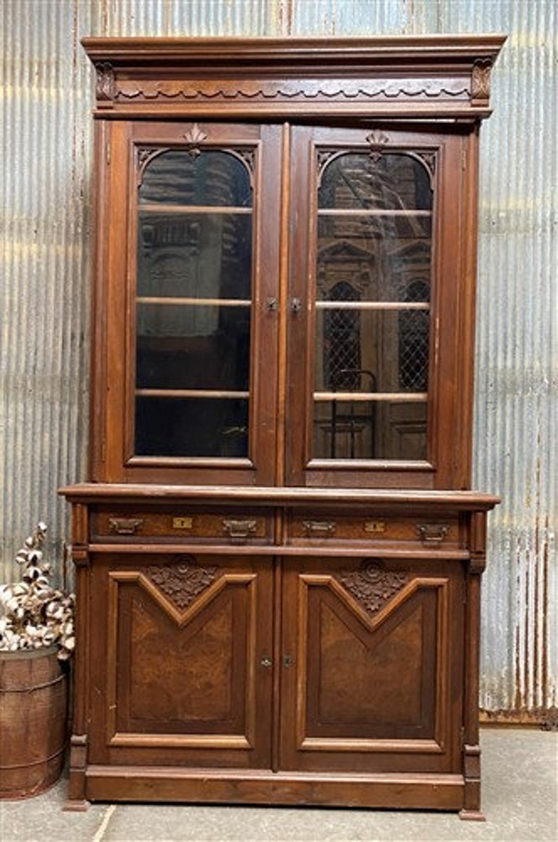 Walnut Dining Room Vintage China Hutch Display Case Etsy
