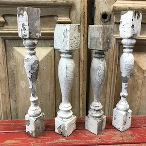 4 Balusters Painted Wood Architectural Salvage Spindles Porch House Trim A1, Vintage Wood Spindles, Wooden Balusters, Rustic Farmhouse