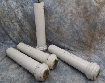 4 Wooden Table Legs, Harvest Farmhouse Architecture Salvage, Vintage Furniture u