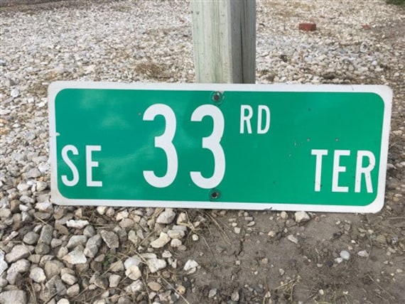 USA ストリート看板　33rd SE 33rd Ter Street Sign, 9x24 Vintage Green Road Sign, Metal Road