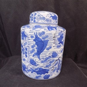Blue & White Koi Fish Ginger Jar, 8 Chinese Porcelain Decor, Chinoiserie K, Chinese Porcelain, Chinoiserie