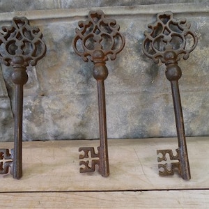 3 große Skelett Schlüssel aus Gusseisen, viktorianische Schlosserbeschläge, Steampunk Türdekor
