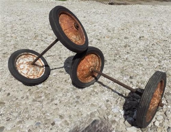ヴィンテージ メタル ベビーバギー 4輪 ペダルカー ガーデンカート 