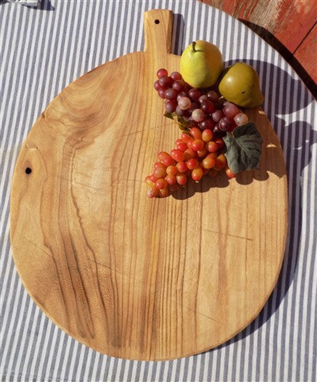Round Wooden Bread Board, French Cutting Board, Rustic