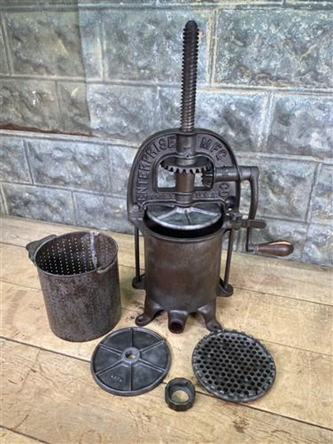 Vintage National Specialty Mfg Co. 4 Qt. Sausage Stuffer Fruit Press