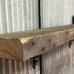 Estante flotante, Chimenea de madera de pino macizo 2x6 Repisa, Montaje en pared Viga rústica H Estante flotante rústico, Estante de pino, Estante flotante de granja