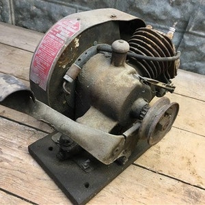 1928 Maytag Washing Machine Motor, Vintage Hit and Miss Gas Engine Ser No 30829 Vintage Maytag Motor, Hit and Miss Washing Machine Motor, Ga image 1