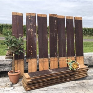 13 Teruggewonnen lambrisering kraal board stukken, architecturale berging Vintage A32 teruggewonnen kraal board, hergebruik, art craft supplies