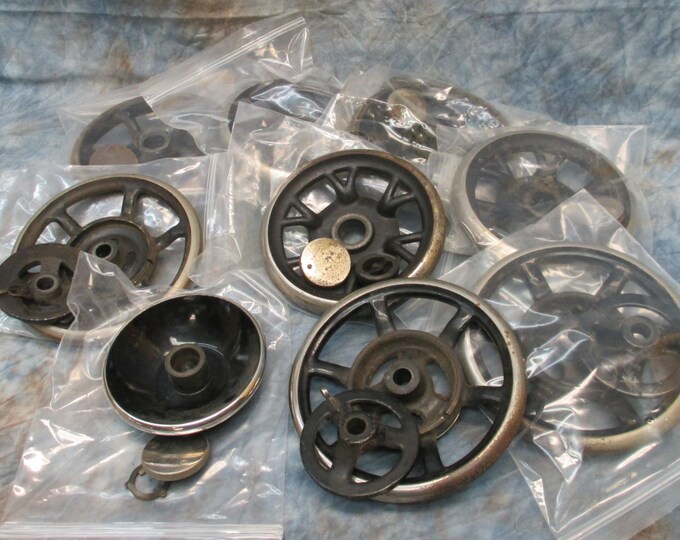 Lot Vintage Sewing Machine Wheels Cast Iron Singer Hand Crank Gear