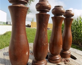 4 Balusters, Wood Trim Molding, Architectural Salvage Spindle, Furniture Leg b,