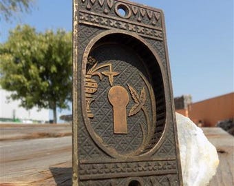 Messing zakdeur verzonken pull gebroken blad rozet, vintage Eastlake hardware,