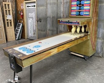 1960 Chicago Coin Varsity 6 Player Puck Bowler, Vintage Arcade Game, Coin-op