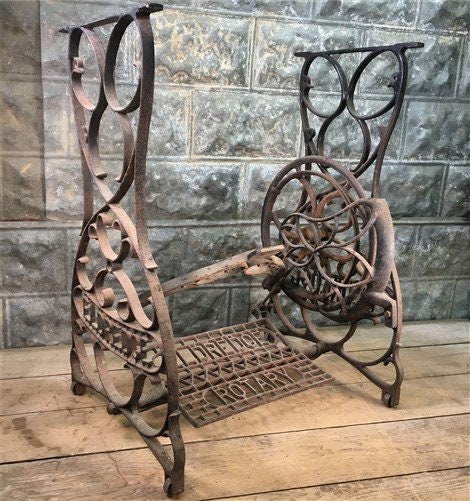 Treadle Sewing Machine, Cast Iron Base, Industrial Age, Eldredge Steampunk  PI, Treadle Base Table Sewing Machine, Table Metal Table Base 