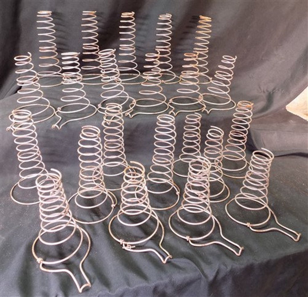 22 Bed Springs Vintage Place Holders Folk Arts Crafts Sign Nodders ...