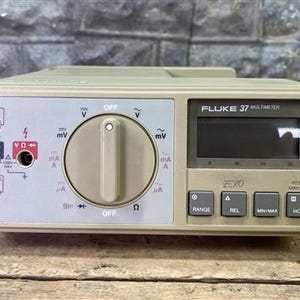 Multímetro digital Fluke 37, sin fuente de alimentación, radioaficionado clásico imagen 2
