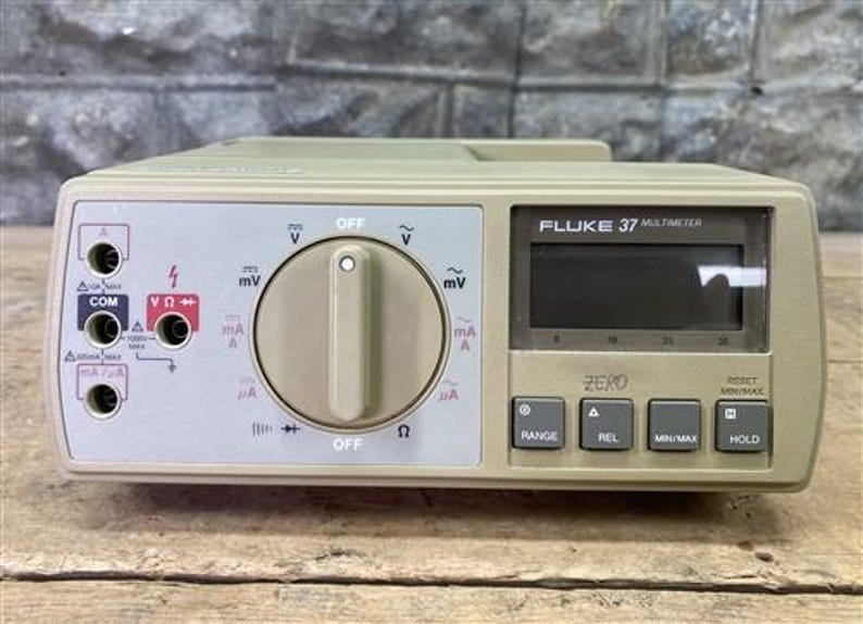 Multímetro digital Fluke 37, sin fuente de alimentación, radioaficionado clásico imagen 2