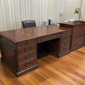 Drexel Heritage Writing Desk - Etsy