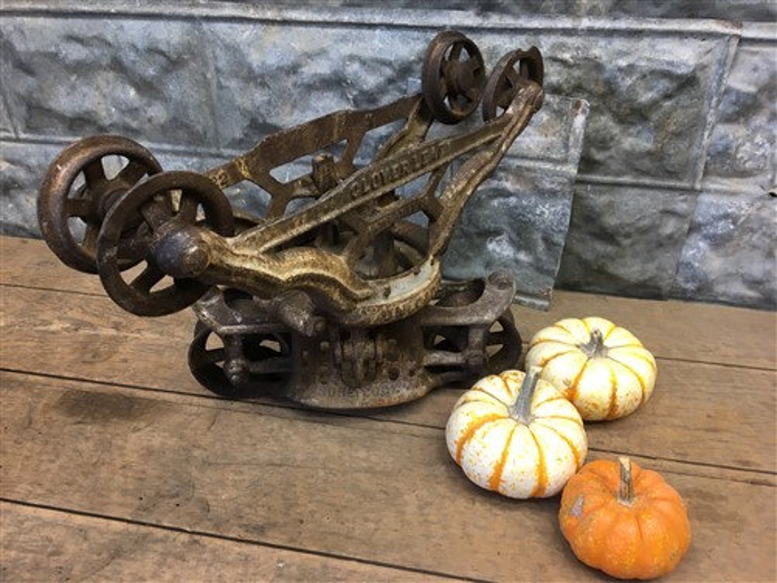 Clover Leaf Unloader Barn Hay Trolley Rustic Farm Country Etsy