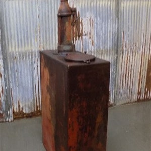 Vintage Gulf Oil Drum: With Original Hand Crank Pump And Drain