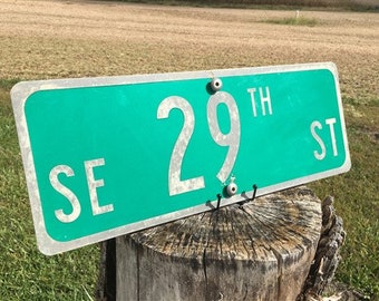 SE 29th St Street Sign, 9x24 Vintage Green Road Sign, Metal Road Sign, A