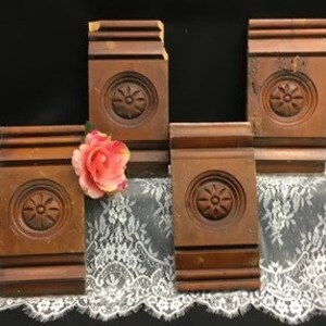 4 Plinth Blocks, Door Trim Molding Architectural Salvage, Wood Rosettes C50 Door Trim Corner Block, Vintage Wood Molding, Skirting Trim